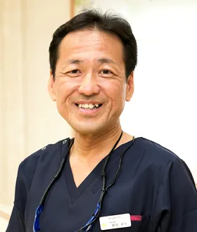院長紹介(歯学博士)